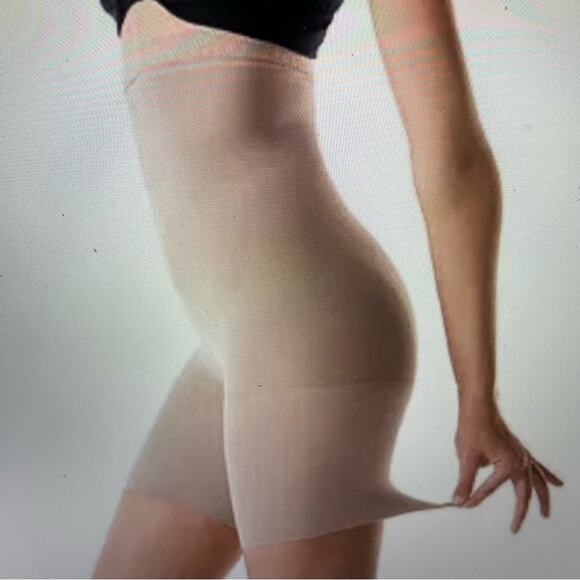 Spanx Nude High Waisted Mid Thigh Compression Support Shorts Medium - Picture 1 of 8